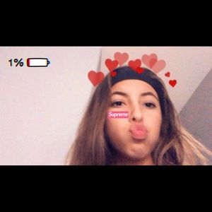 Meet your Posher, Cyrena